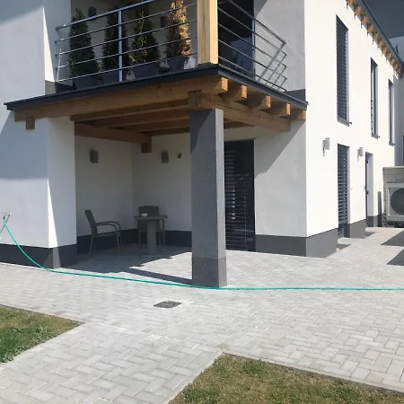 Anico Apartman Dolni Benesov