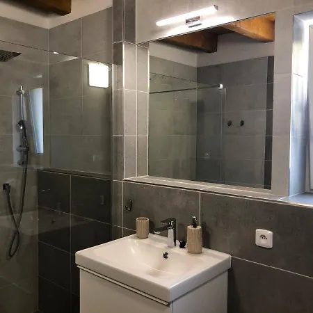 Apartman Anico *