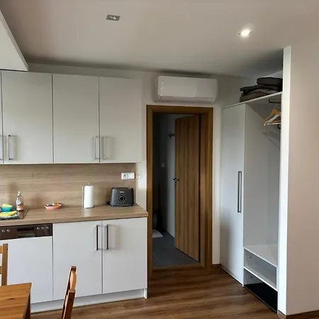 Anico Apartman Dolni Benesov