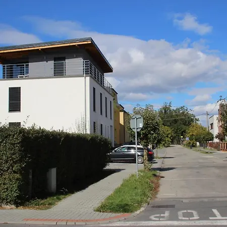 Anico Apartman Dolni Benesov